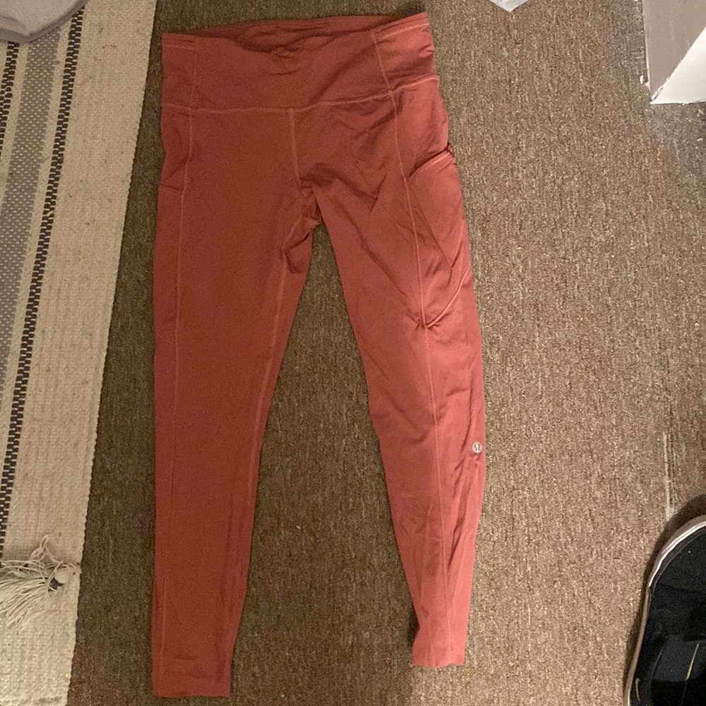 Pink Lululemon size 10 leggings